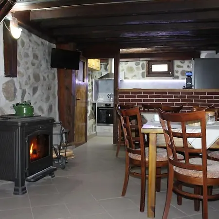 Fest Tatil Evi *